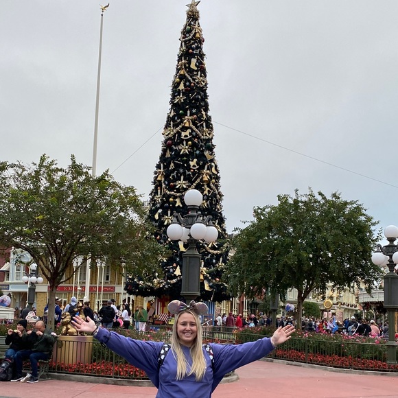 Meet your Posher, Kathryn - Picture 2 of 3